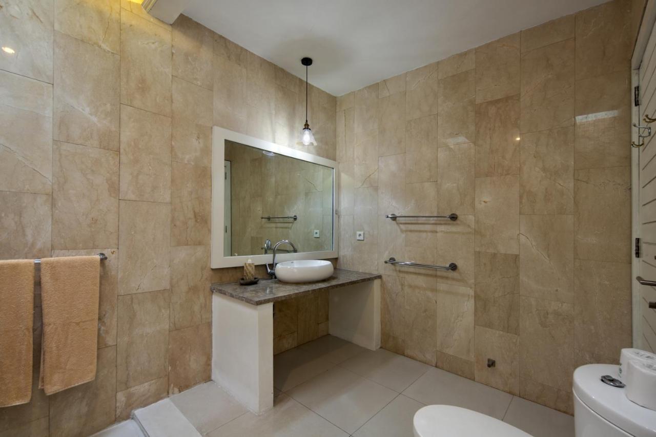 Villa 3br Shree - Parking, Wifi & Pool Canggu